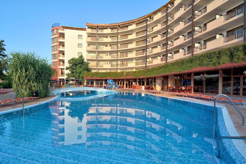 هتل Berlin Green Park All Inclusive & Beach