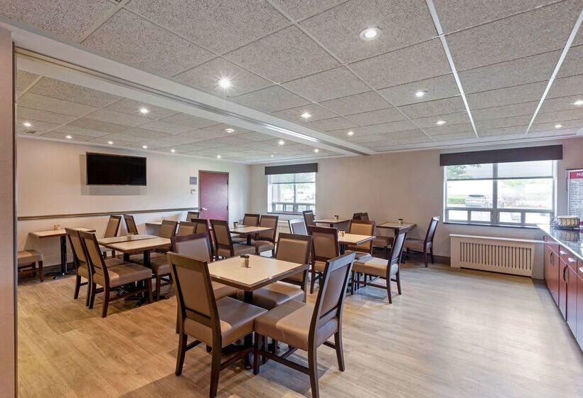 هتل Best Western Plus Burlington Inn & Suites