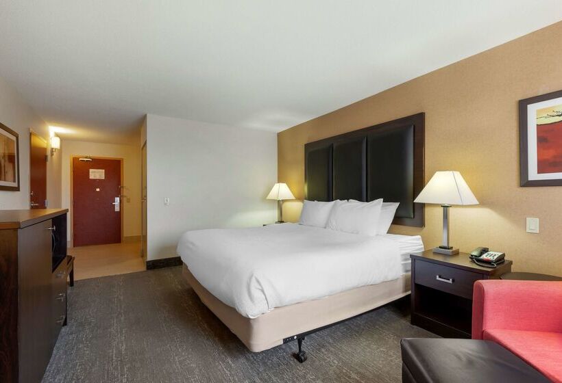 هتل Best Western Plus Burlington Inn & Suites
