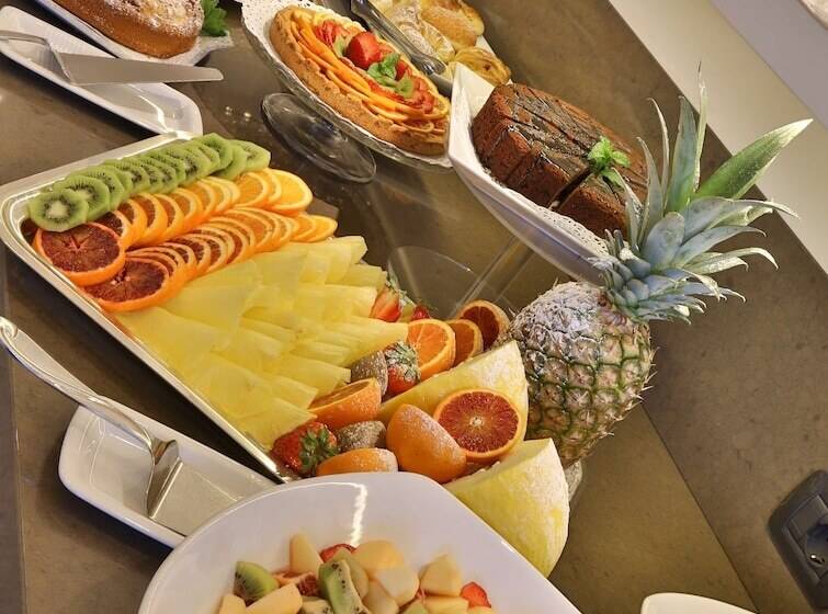 هتل Best Western Plus Tigullio Royal