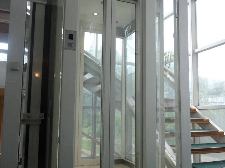 Fotos del hotel Classic:  30