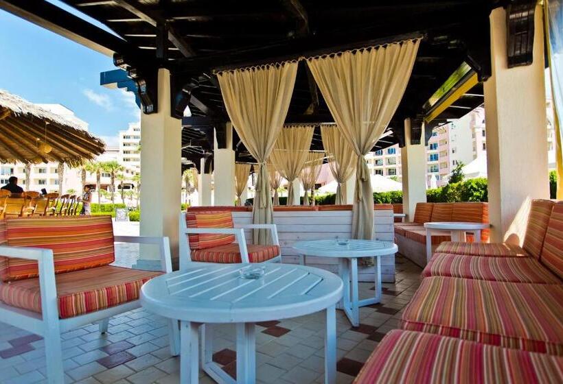 هتل Dit Majestic Beach Resort