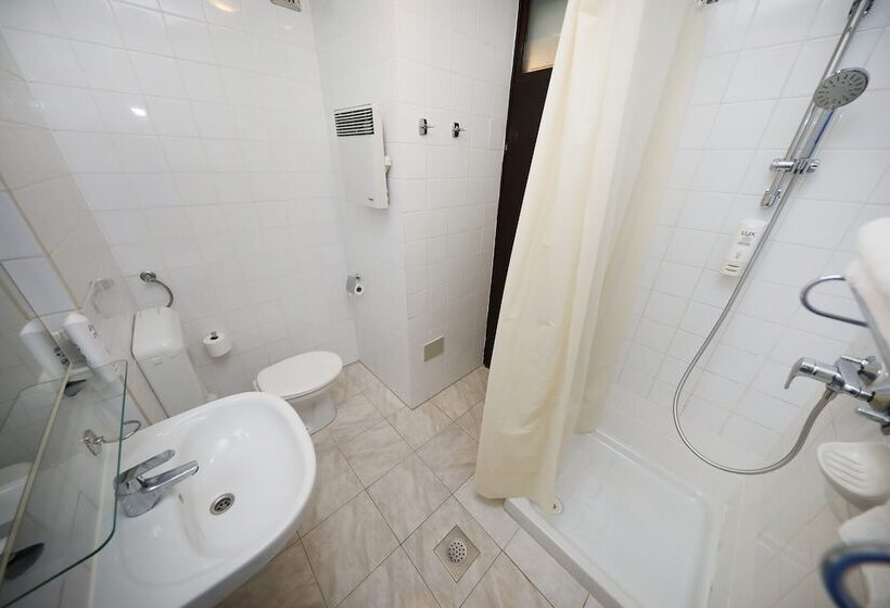 هتل Donat All Inclusive