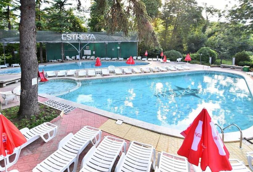 Hotel Estreya Residence  And Spa