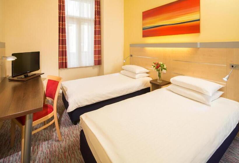 Fotos del hotel Exe City Park:  5