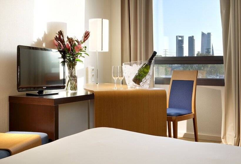 Fotos del hotel Exe Madrid Norte:  11