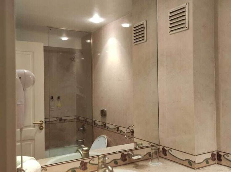 Fotos del hotel Reconquista Garden:  18