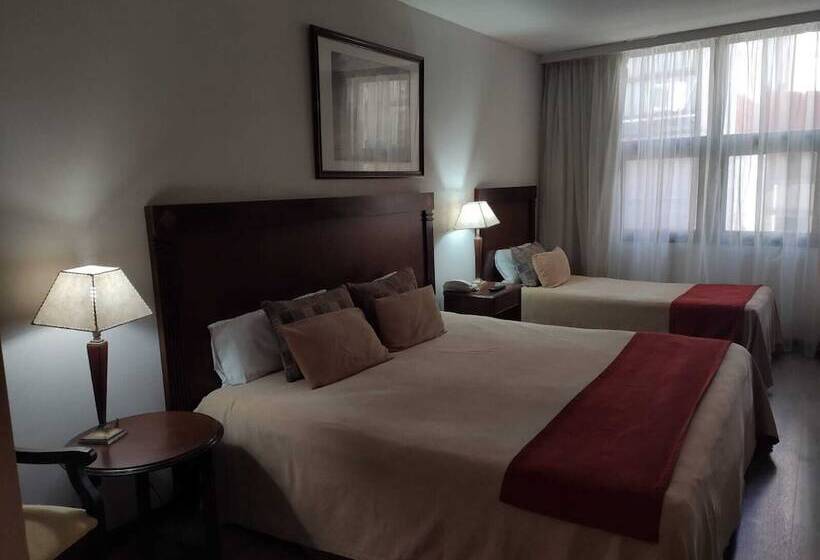 Fotos del hotel Reconquista Garden:  2