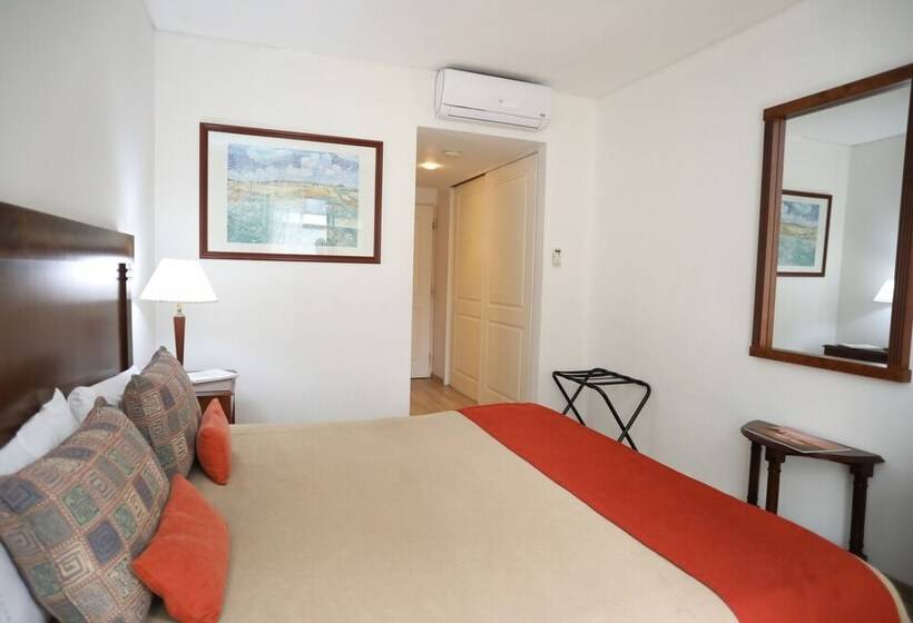 Fotos del hotel Reconquista Garden:  6