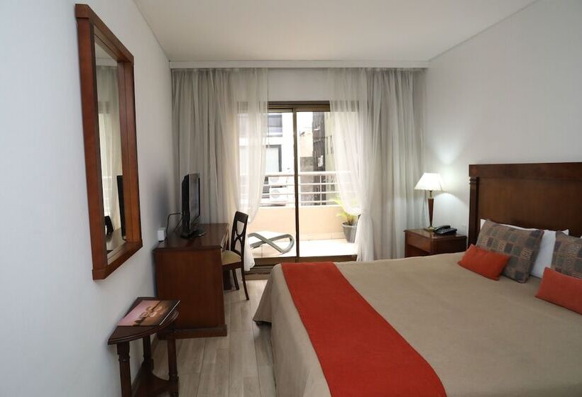 Fotos del hotel Reconquista Garden: 1 Fotos del hotel Reconquista Garden: 1