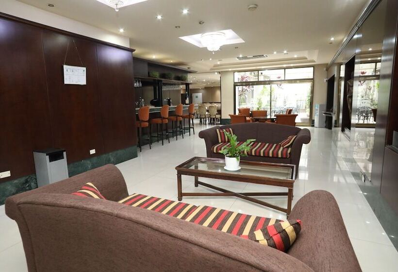 Fotos del hotel Reconquista Garden:  20