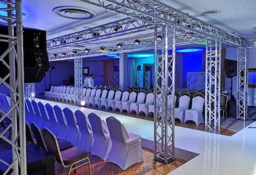 Fotos del hotel Interhouse:  28