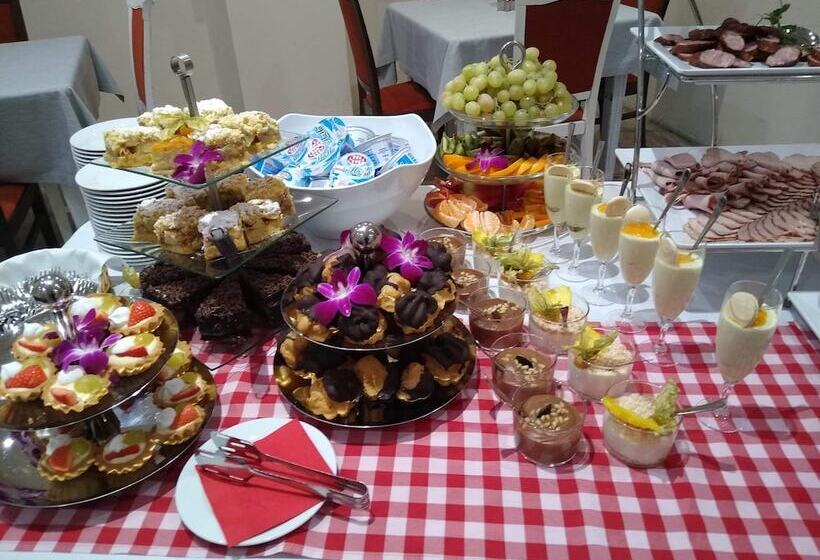 Fotos del hotel Interhouse:  15