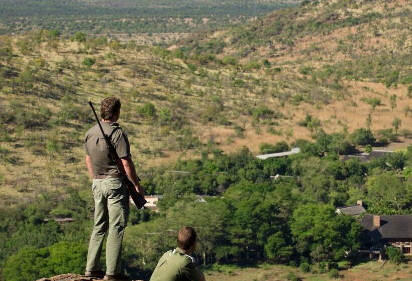 هتل Kwa Maritane Bush Lodge