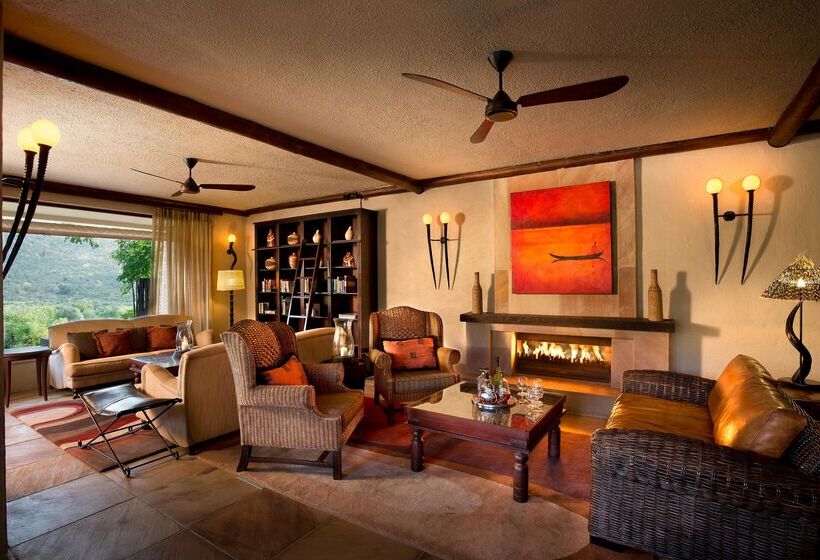 هتل Kwa Maritane Bush Lodge