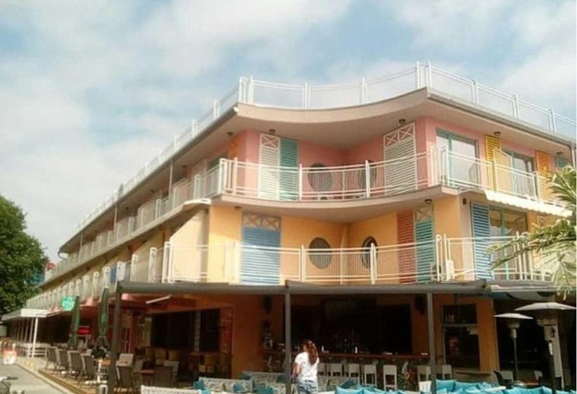 Hotel Largo