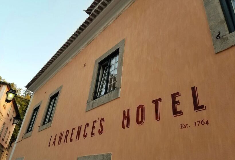 Hotel Lawrences