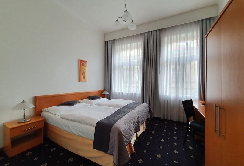 Fotos del hotel Máchova:  6