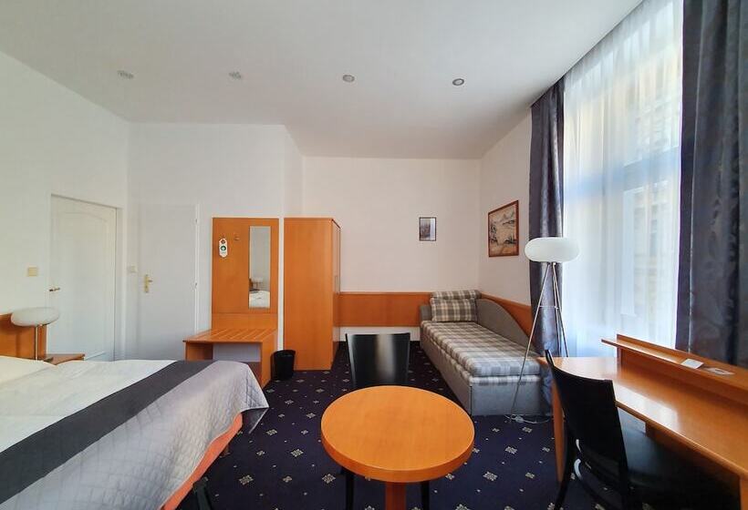 Fotos del hotel Máchova:  11