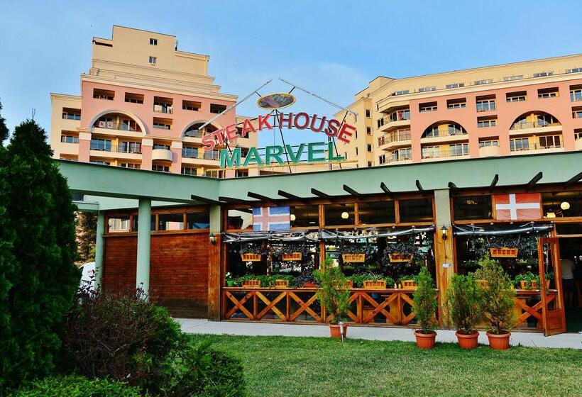 هتل Marvel All Inclusive   Fully Renovated Free Beach Access
