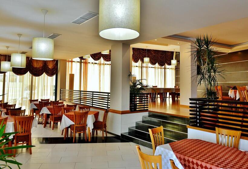 هتل Marvel All Inclusive   Fully Renovated Free Beach Access