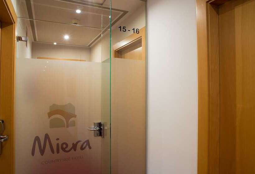 هتل Miera