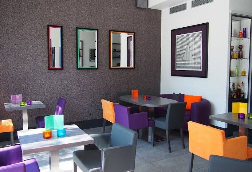 Fotos del hotel Porte De Versailles:  28