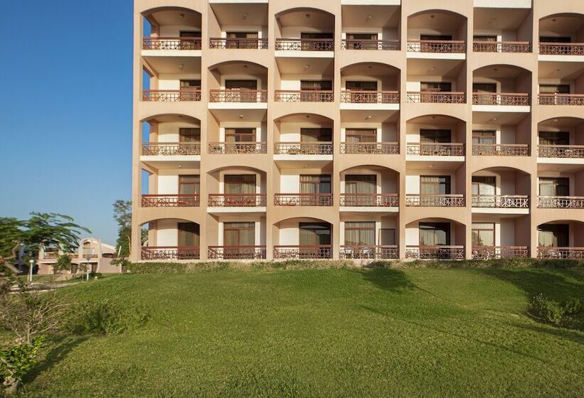 Fotos del hotel Pyramisa Island  Aswan:  2