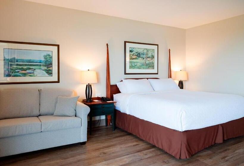 هتل Rodd Brudenell River Resort