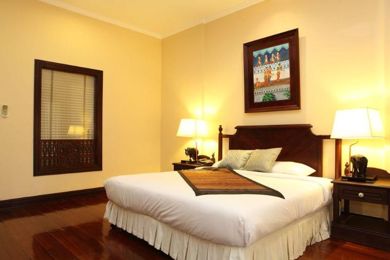 هتل Santi Resort & Spa