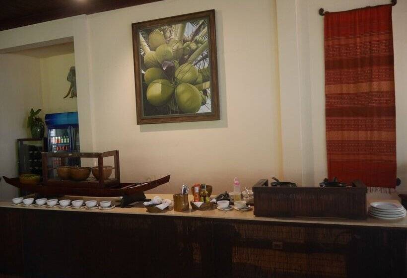 هتل Santi Resort & Spa