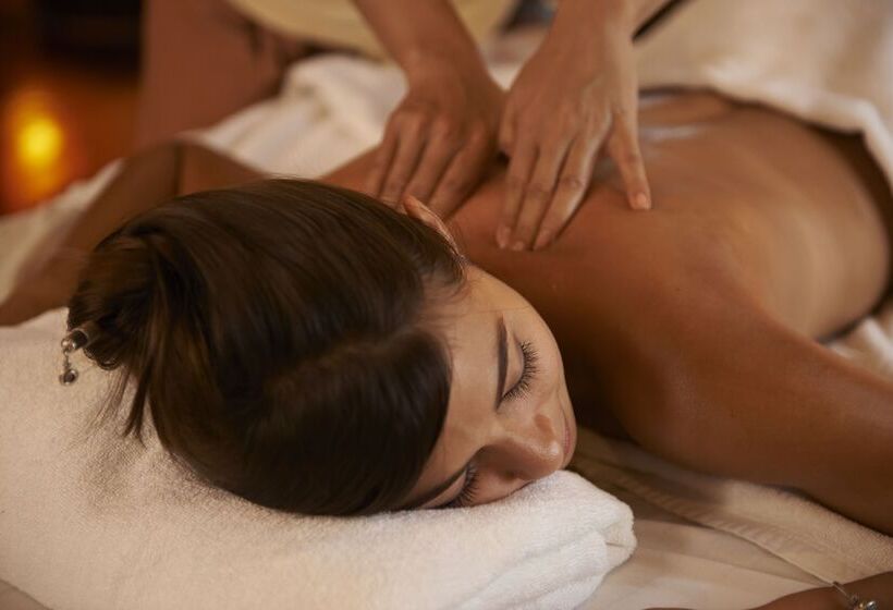 هتل Santi Resort & Spa