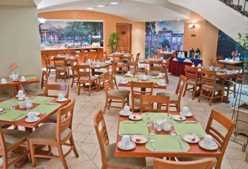 هتل Sleep Inn Paseo Las Damas
