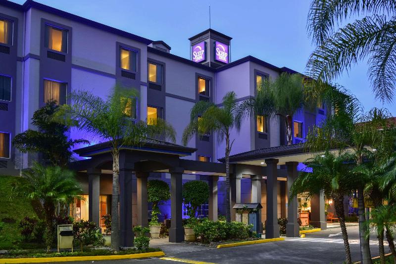 هتل Sleep Inn Paseo Las Damas