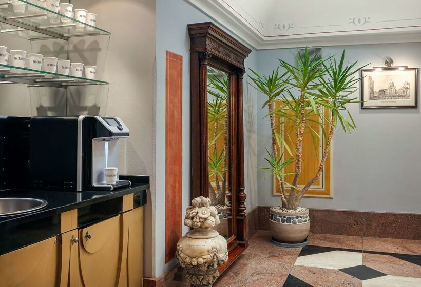 Fotos del hotel The Charles:  34