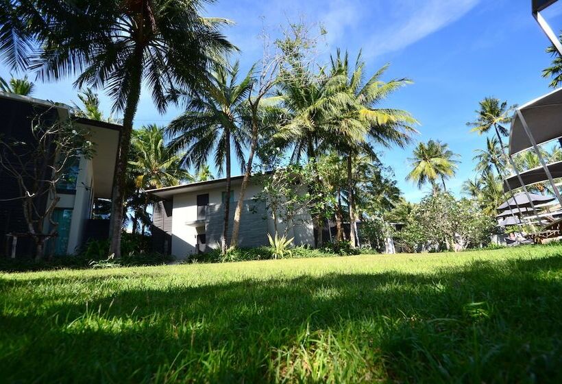 هتل Twinpalms Surin Phuket Resort