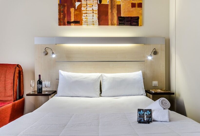 هتل Yit Ciudad De Zaragoza