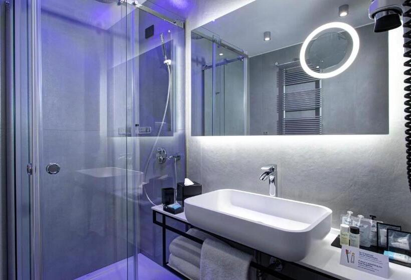 Fotos del hotel Iq  Milano:  4