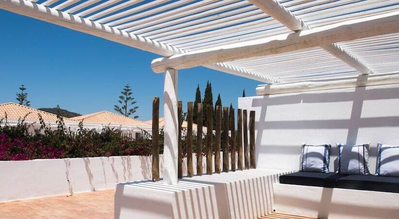 استراحتگاه Octant Vila Monte