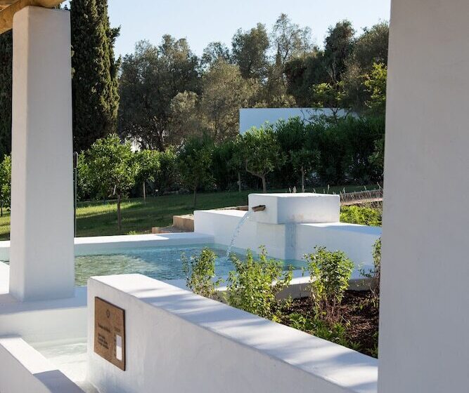 استراحتگاه Octant Vila Monte