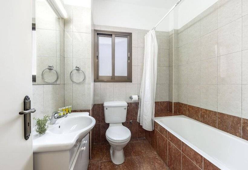 Stephanos Hotel Apartments