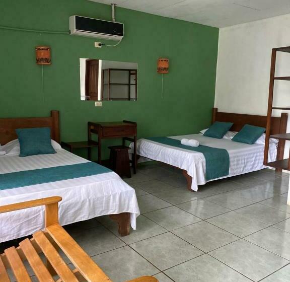 Общежитие Coyote Lodge Costa Rica