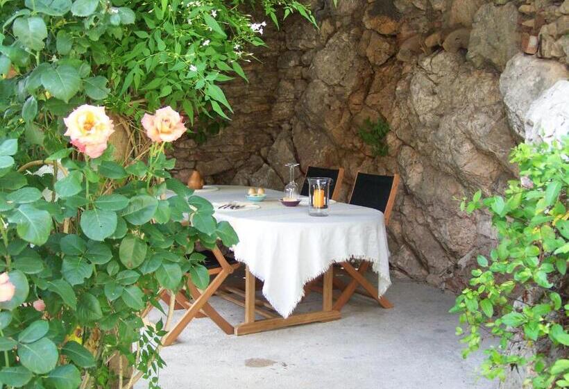 مبيت وإفطار Chambre D'hôtes Les 3 Cochons D'olt