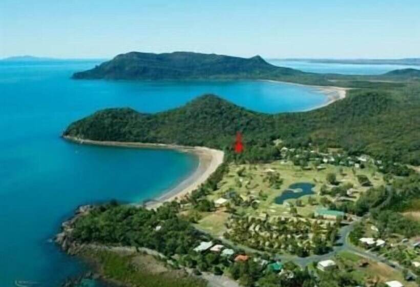 Halliday Bay Resort