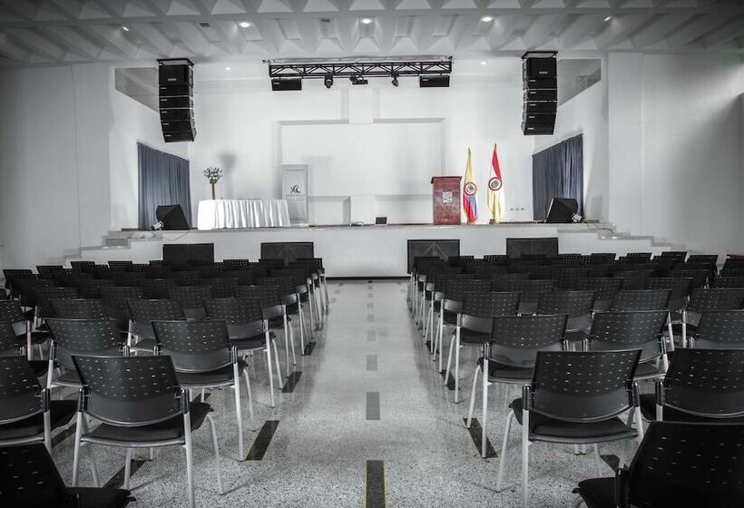 هتل Cariongo Plaza