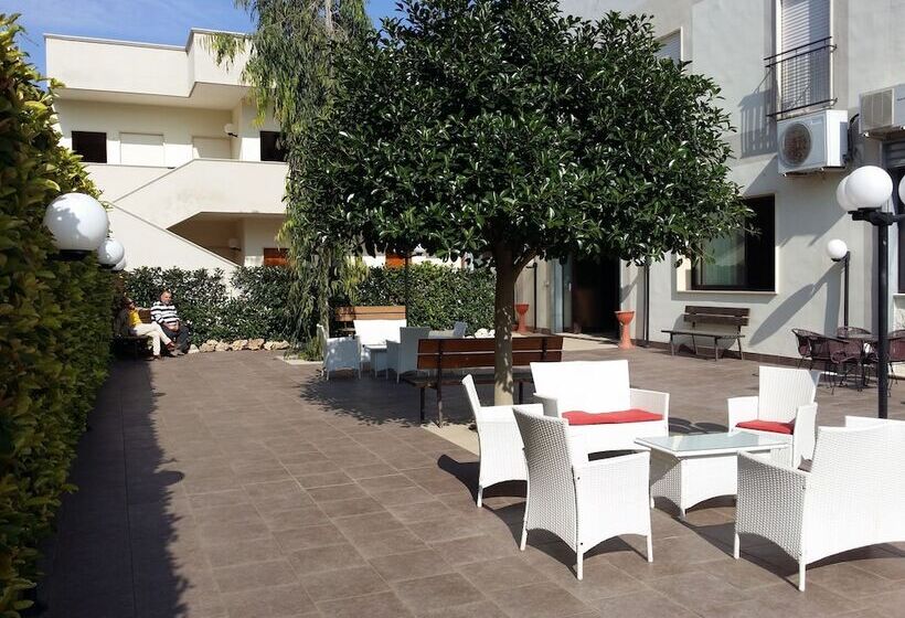 فندق La Tana Del Lupo