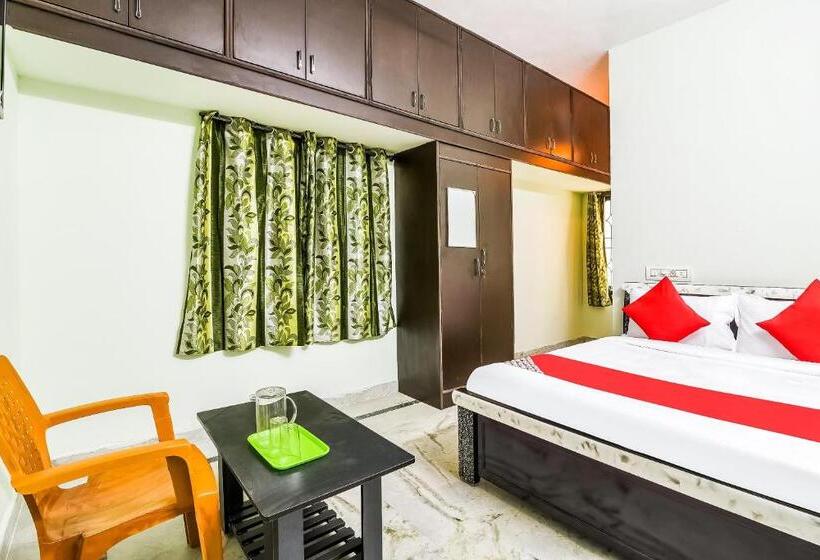 호텔 O Kartikeya Park View Residency