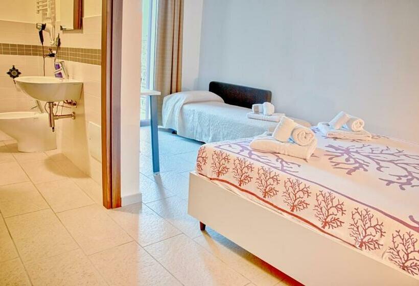 فندق Piccola Locanda S Ausentu