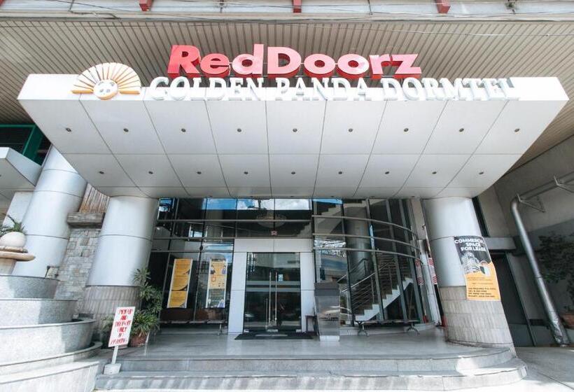 בית מלון כפרי Reddoorz Plus @ E Rodriguez Corner Banawe