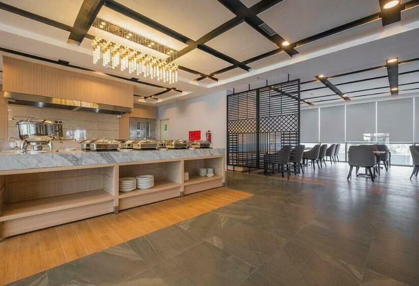 فندق Vasaka  Makassar  Managed By Dafam